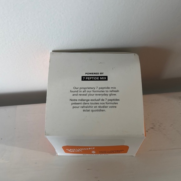 Carrot + Niacinamide Moisturizing Cream - Orange - Picture 5 of 5